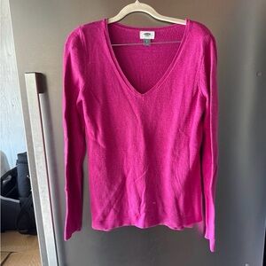 Old Navy Women’s V Neck Sweater sz Small